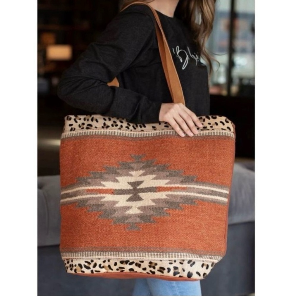 PANACHE TOTE TRAVEL BAG